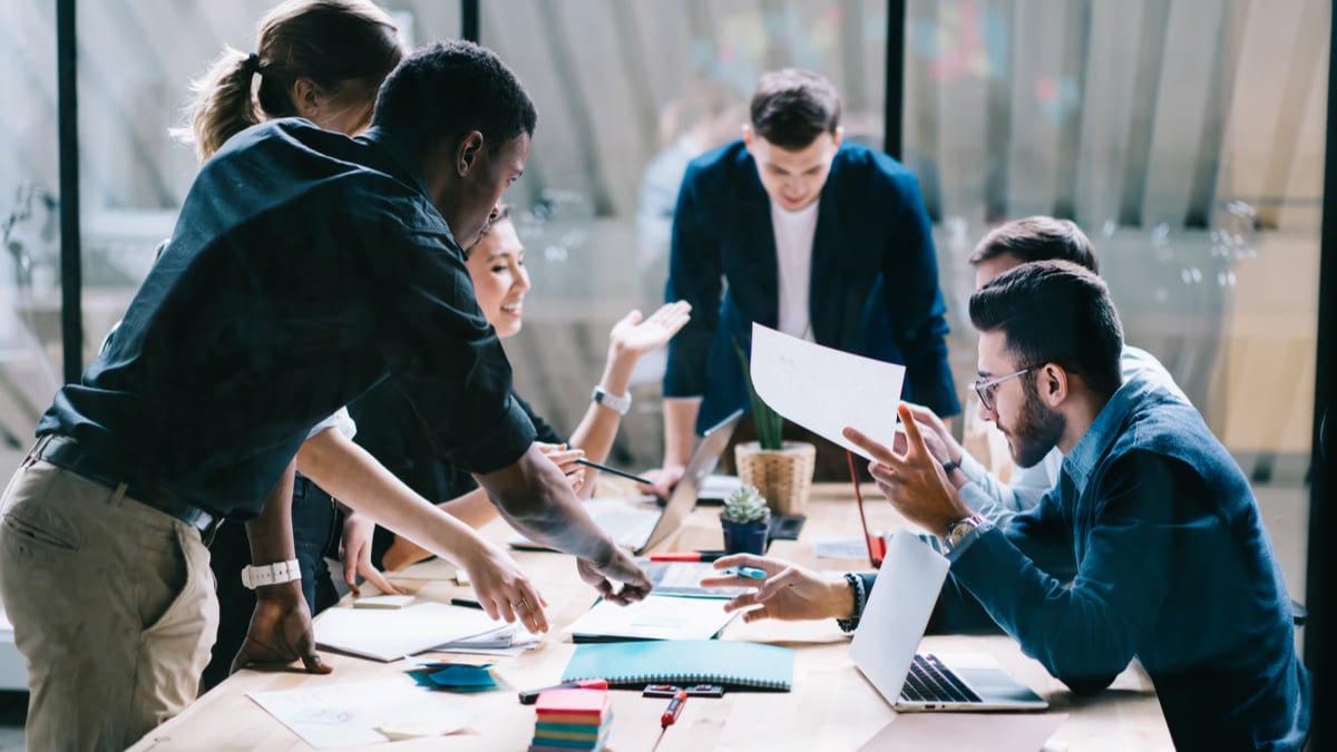 Businessly – The Ultimate Platform for Modern Business Solutions