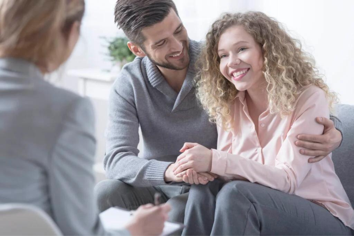 How a Relationship Coach Course Can Transform Your Career and Empower Others